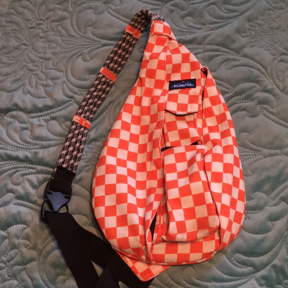 Kavu large sling bag